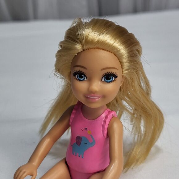 2021 Chelsea Doll Only - Barbie and Chelsea The Lost Birthday GTM82 - Picture 1 of 8